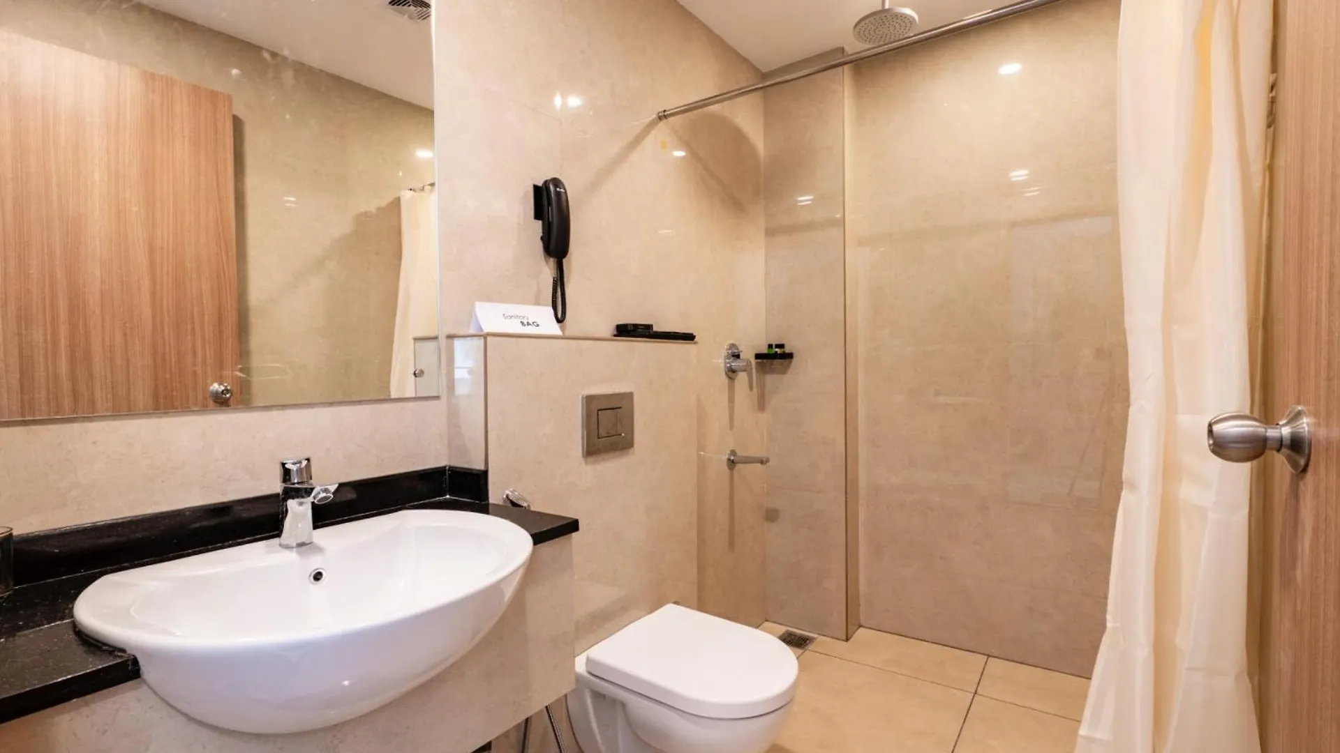 Airport Haven Aparthotel Kochi